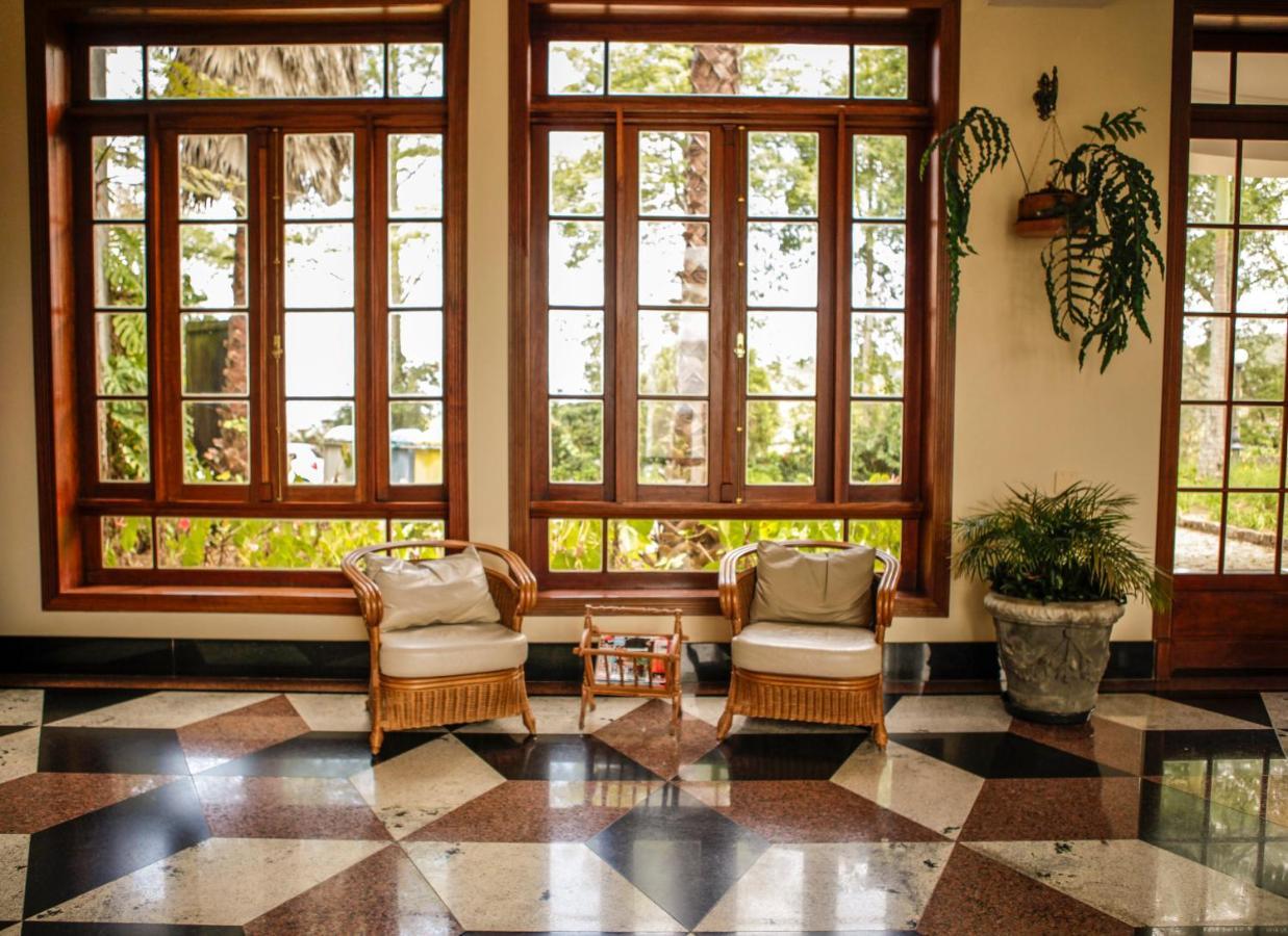 Aroso Paco Hotel Педра Азул Екстериор снимка Interior of the hotel