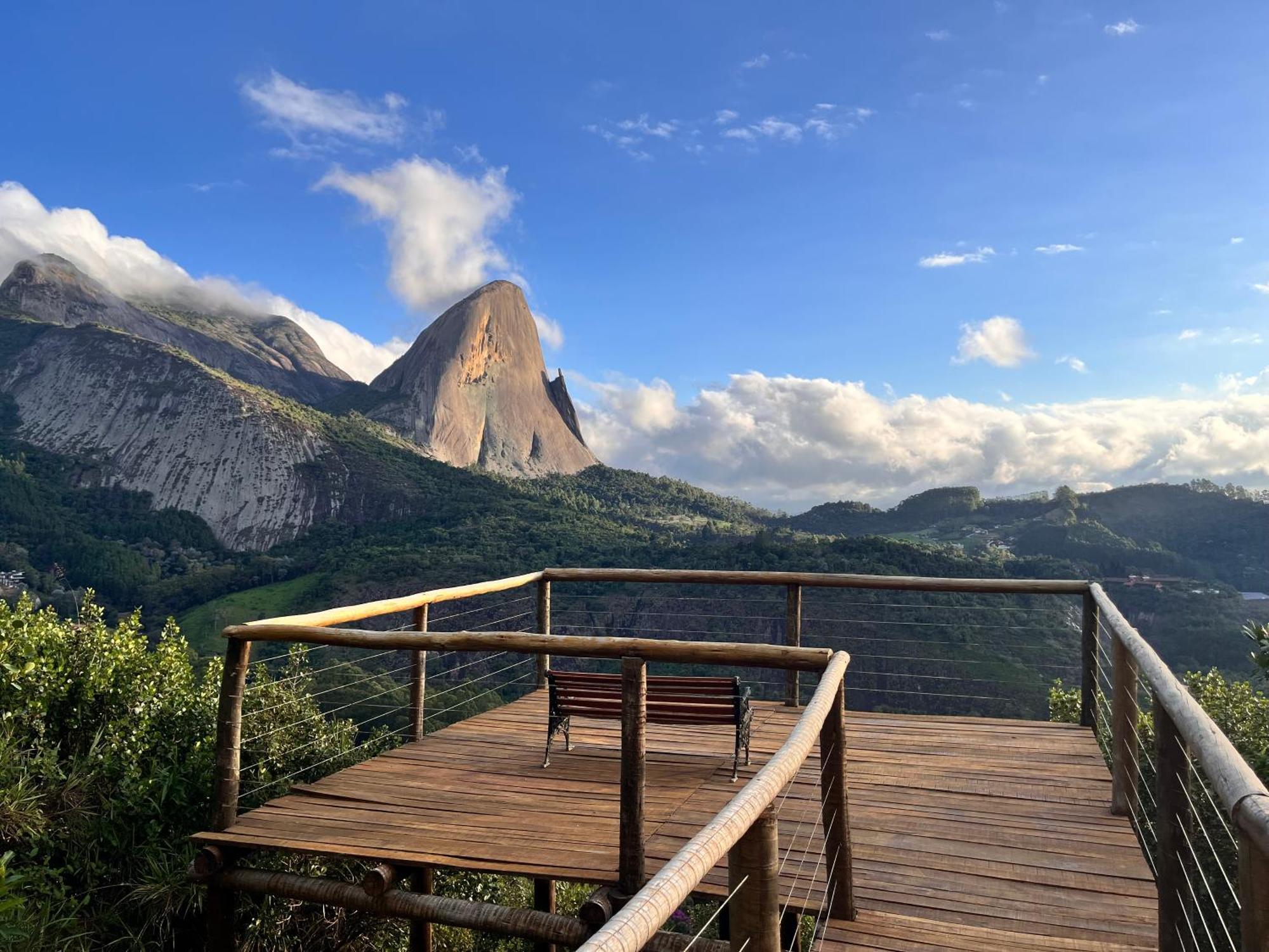 Aroso Paco Hotel Педра Азул Екстериор снимка View of the mountain from the viewing platform