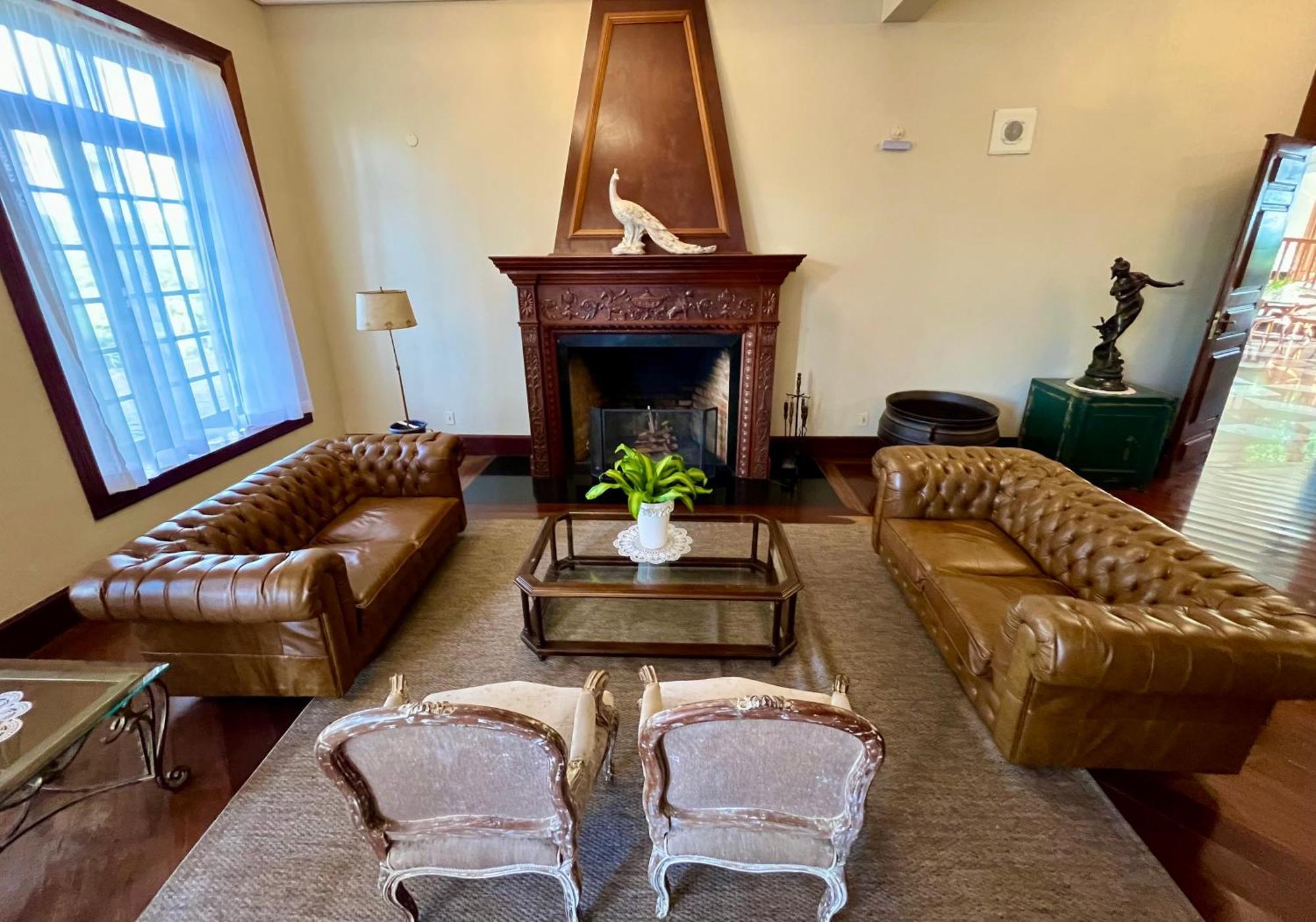 Aroso Paco Hotel Педра Азул Екстериор снимка The living room