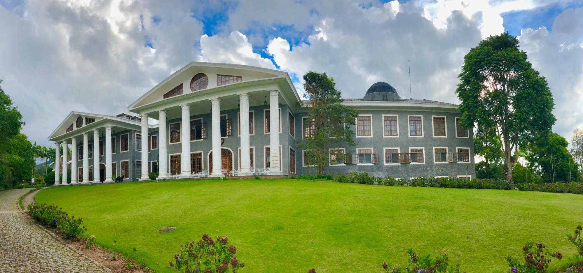 Aroso Paco Hotel Педра Азул Екстериор снимка University of Ruhuna