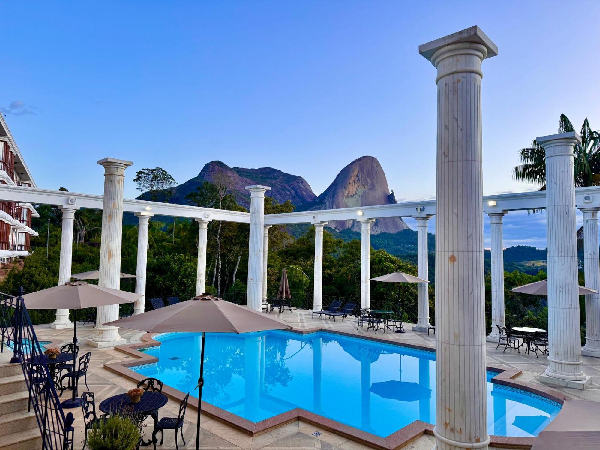 Aroso Paco Hotel Педра Азул Екстериор снимка The Sugarloaf Mountain